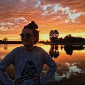 Meet your Posher, Brooke